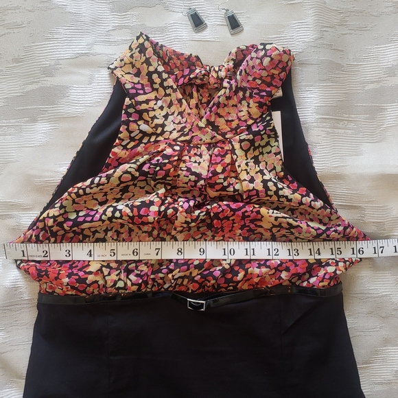 🔥 ❤💕🧡🖤  Cute Top with Tie/Keyhole back - Picture 8 of 11